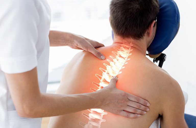How to Treat a Neck Muscle Strain